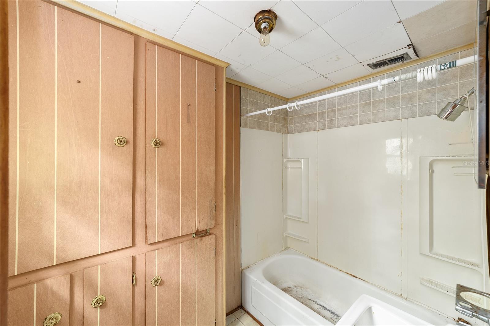 Image 13 of 32 For 1350 173rd Court