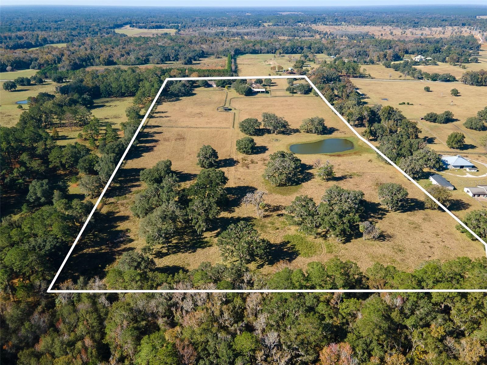 Image 12 of 86 For 11715 90th Avenue