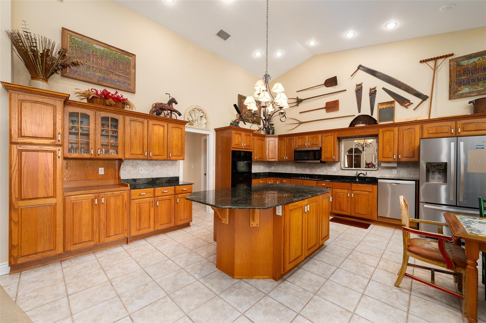 Image 26 of 86 For 11715 90th Avenue