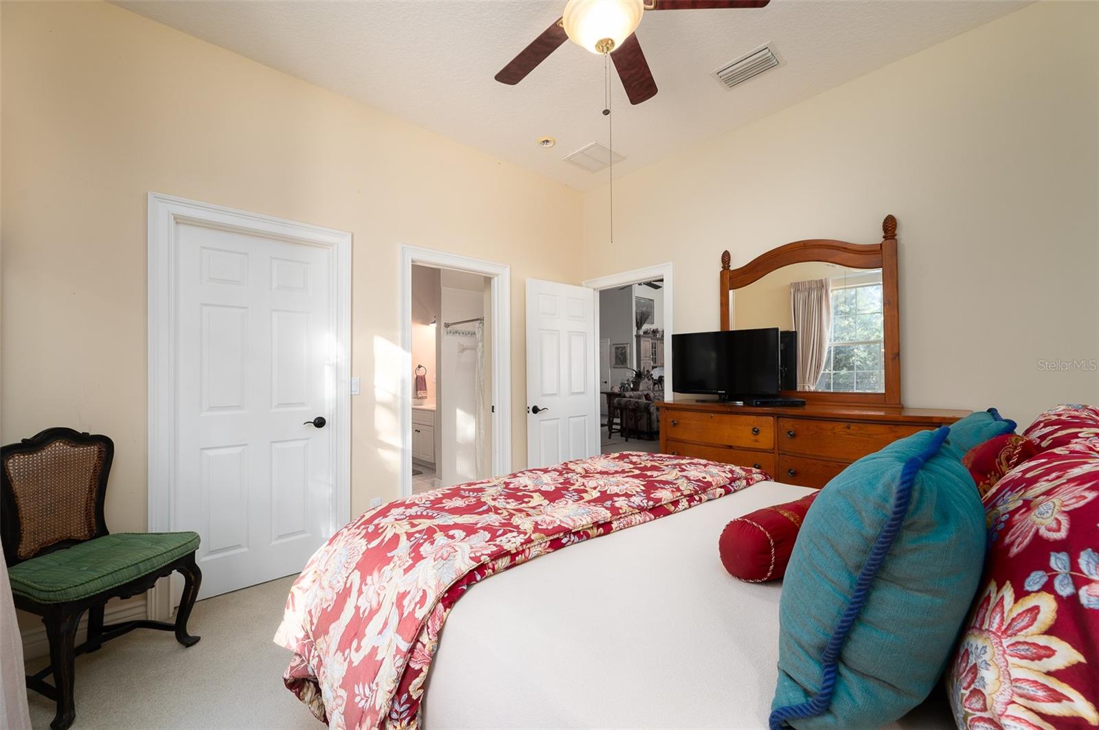 Image 51 of 86 For 11715 90th Avenue