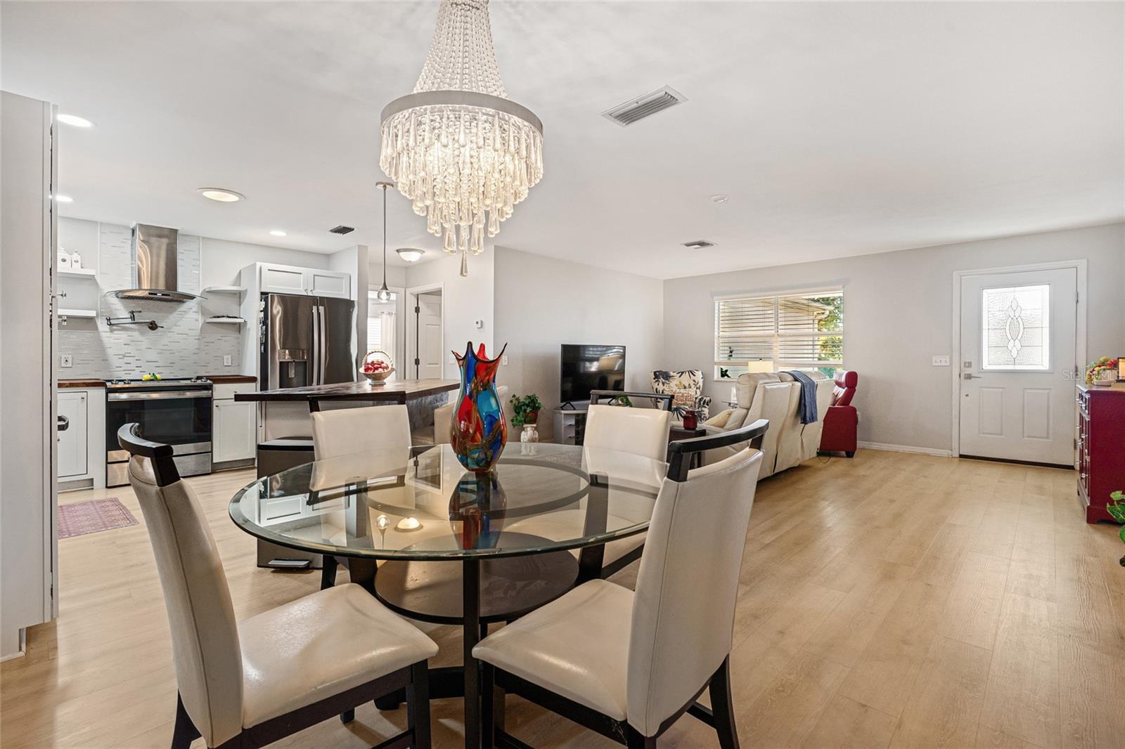 Image 15 of 36 For 509 Del Mar Drive