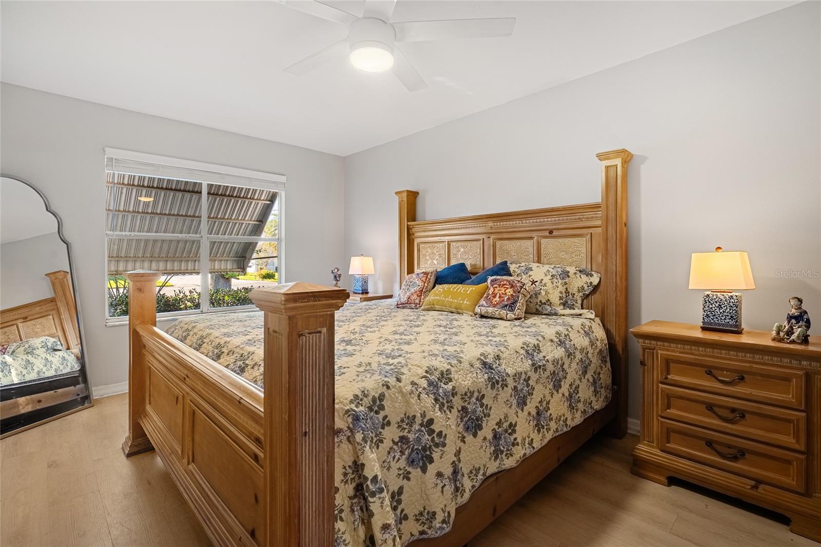 Image 28 of 36 For 509 Del Mar Drive