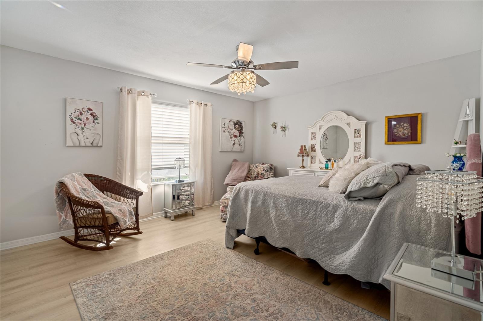 Image 31 of 36 For 509 Del Mar Drive