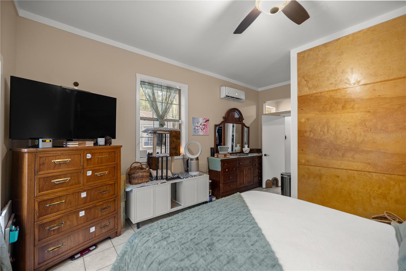 Image 14 of 38 For 5475 194th Avenue