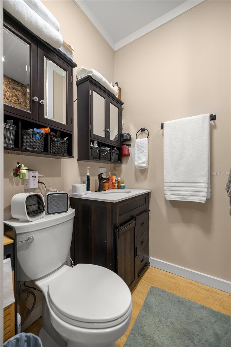 Image 15 of 38 For 5475 194th Avenue