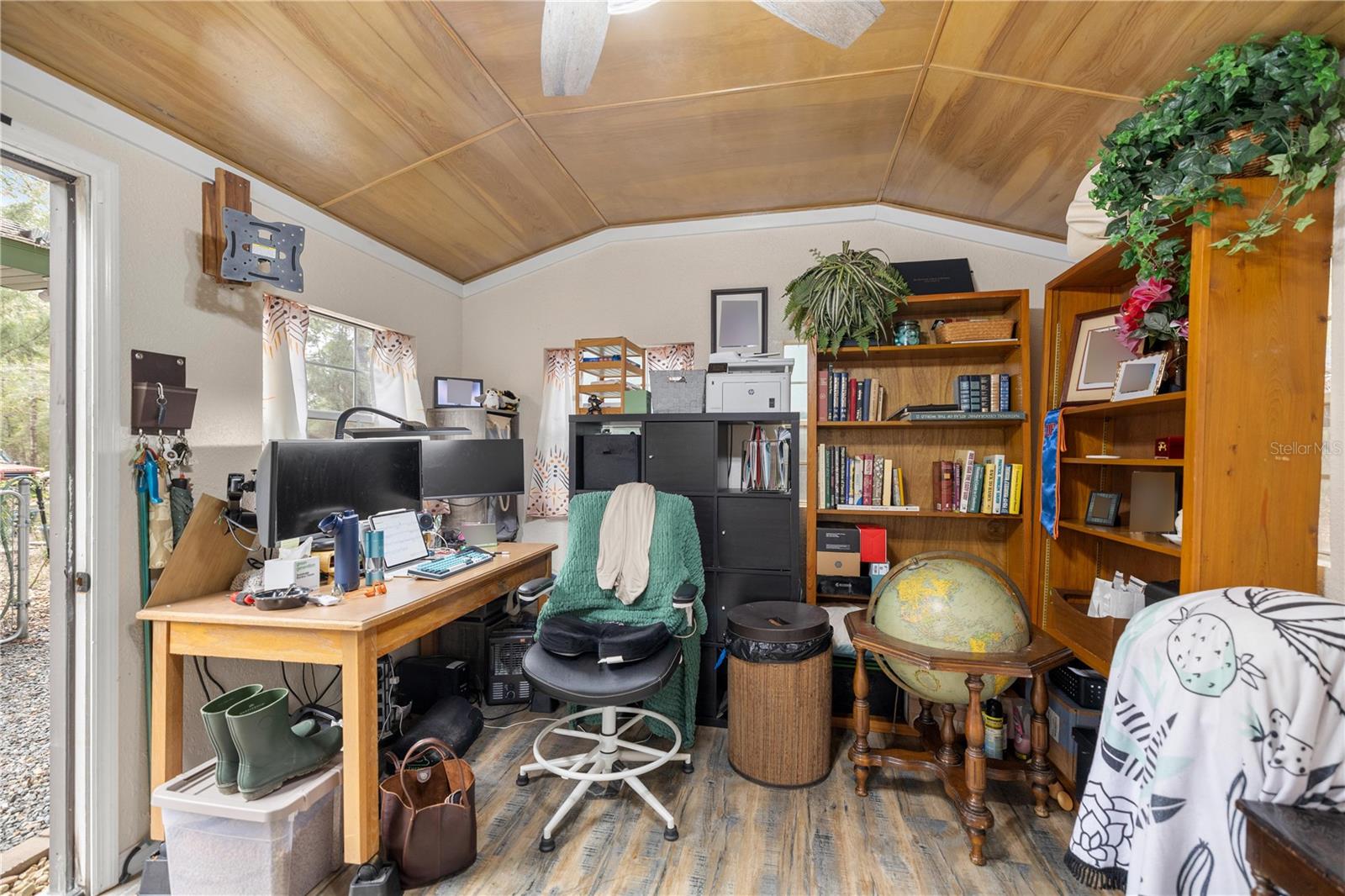 Image 33 of 38 For 5475 194th Avenue