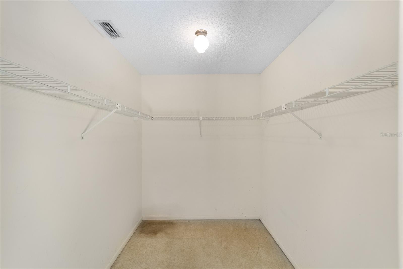 Image 27 of 38 For 9371 82nd Terrace E