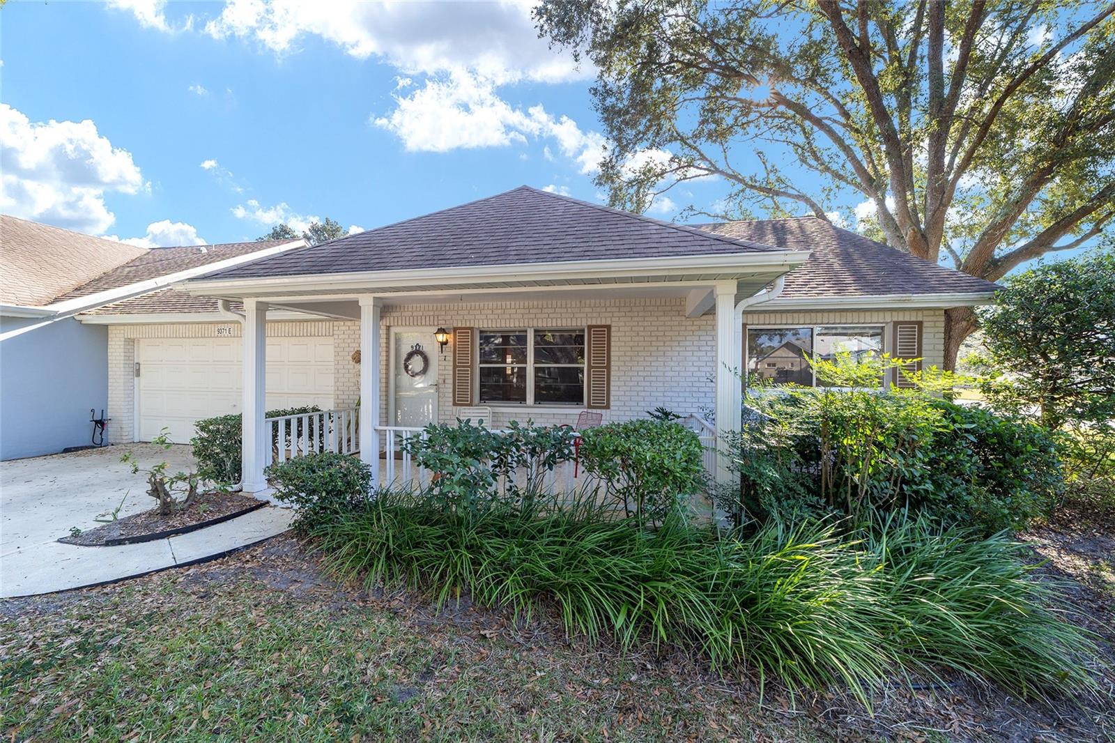 Image 4 of 38 For 9371 82nd Terrace E