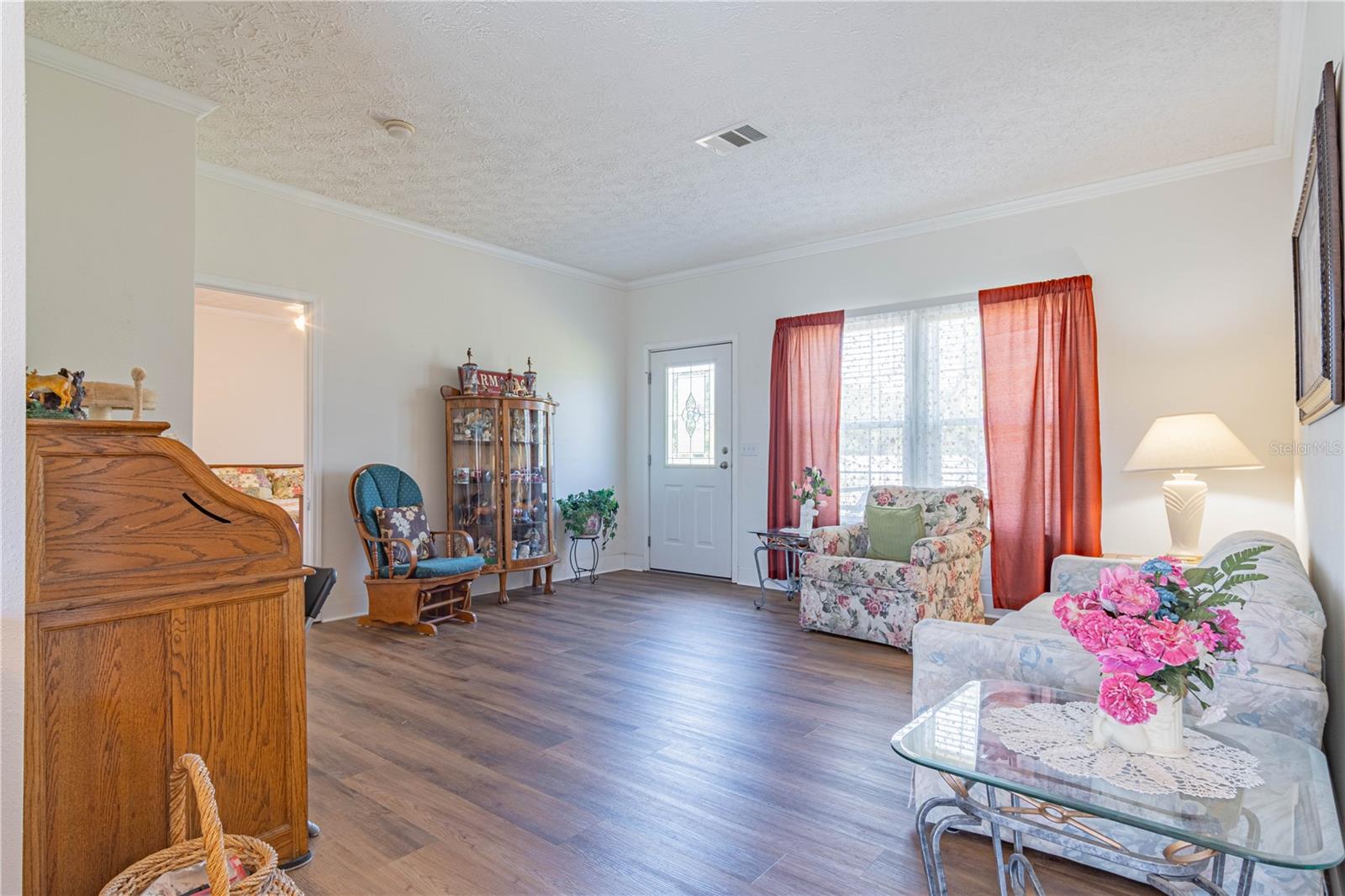 Image 10 of 41 For 7770 Pinto Court