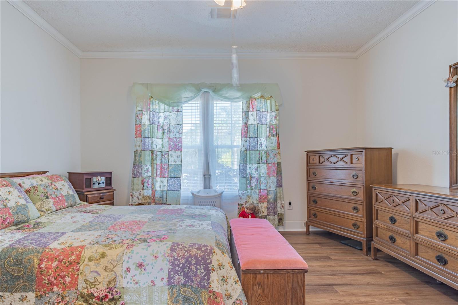 Image 12 of 41 For 7770 Pinto Court