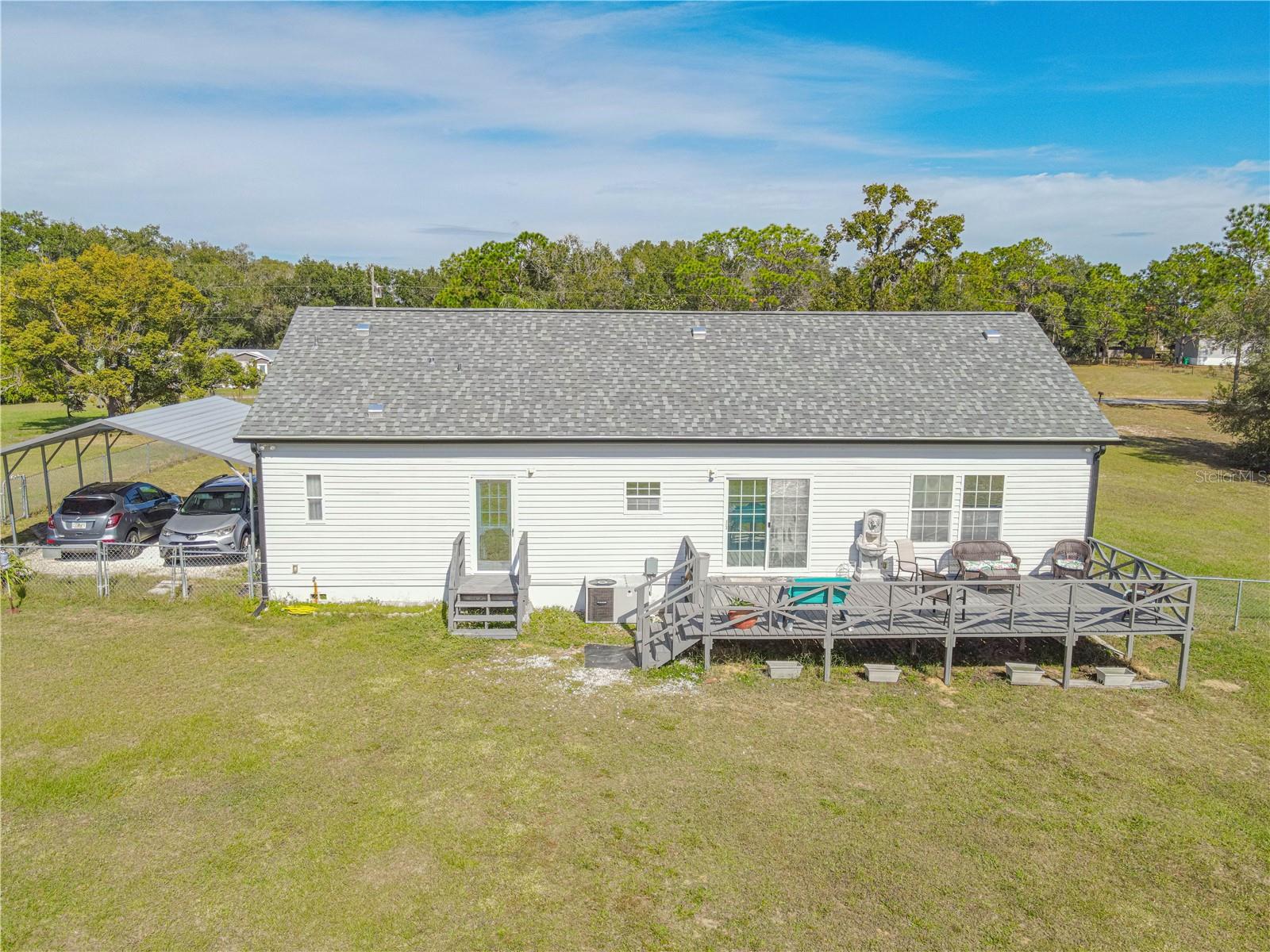 Image 27 of 41 For 7770 Pinto Court