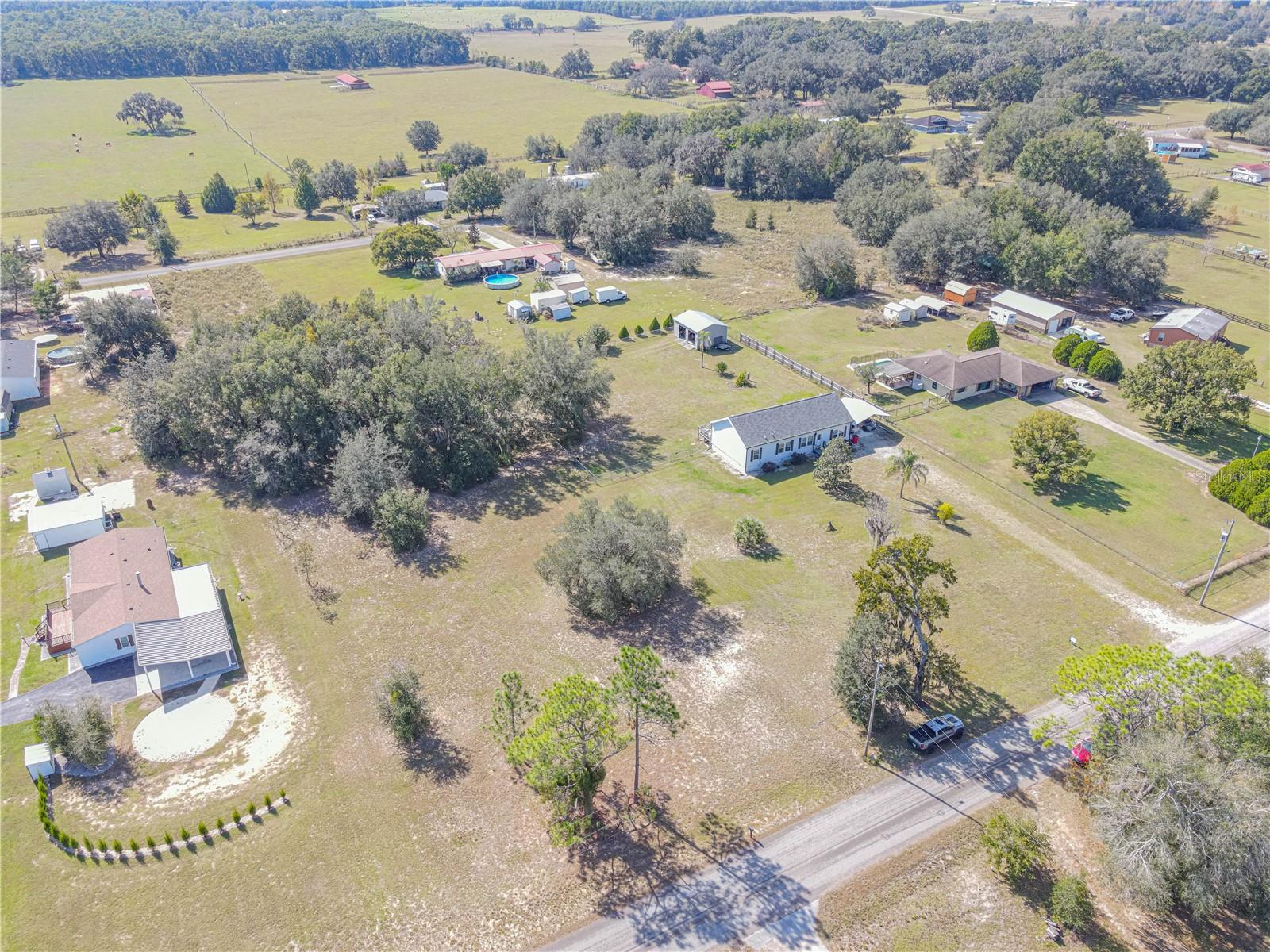 Image 37 of 41 For 7770 Pinto Court