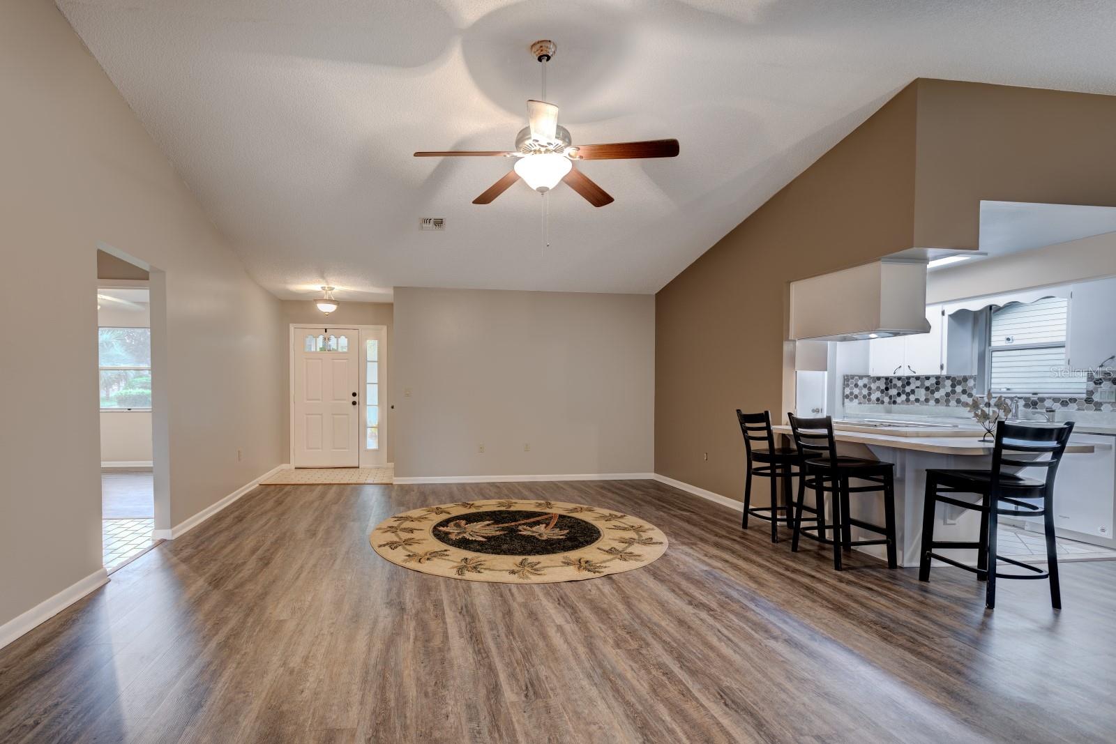 Image 10 of 40 For 16 Easter Ross Court