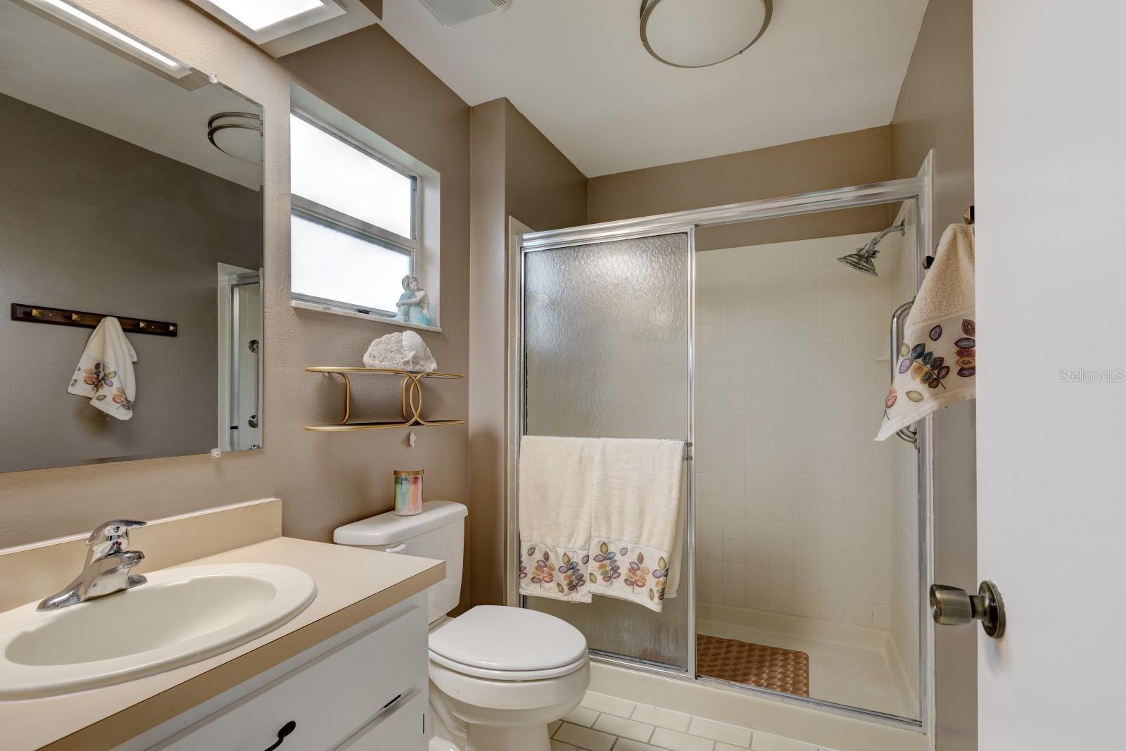 Image 19 of 40 For 16 Easter Ross Court