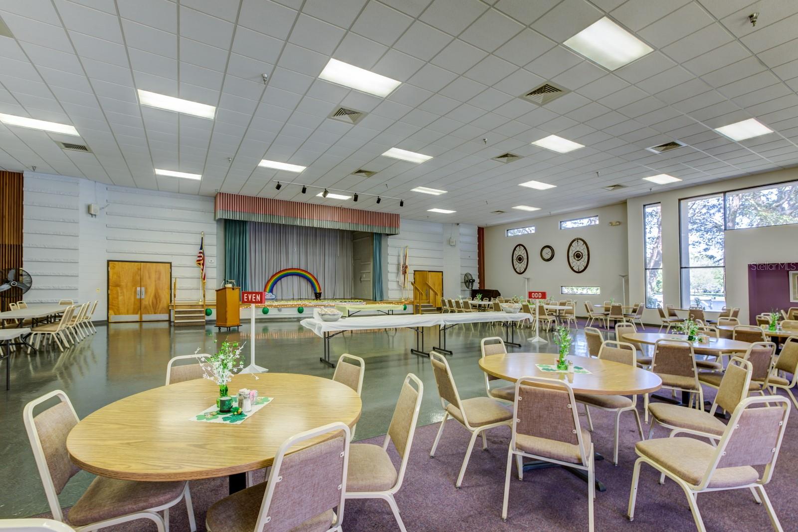 Image 37 of 40 For 16 Easter Ross Court