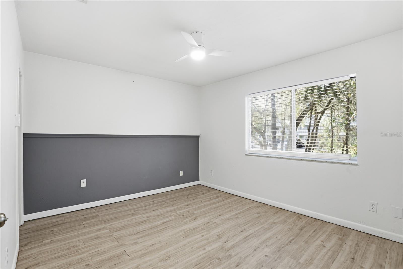 Image 20 of 23 For 4411 34th Street 906