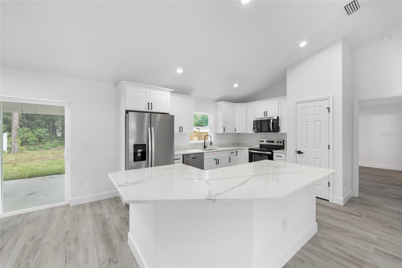 Image 15 of 27 For 5337 64th Street