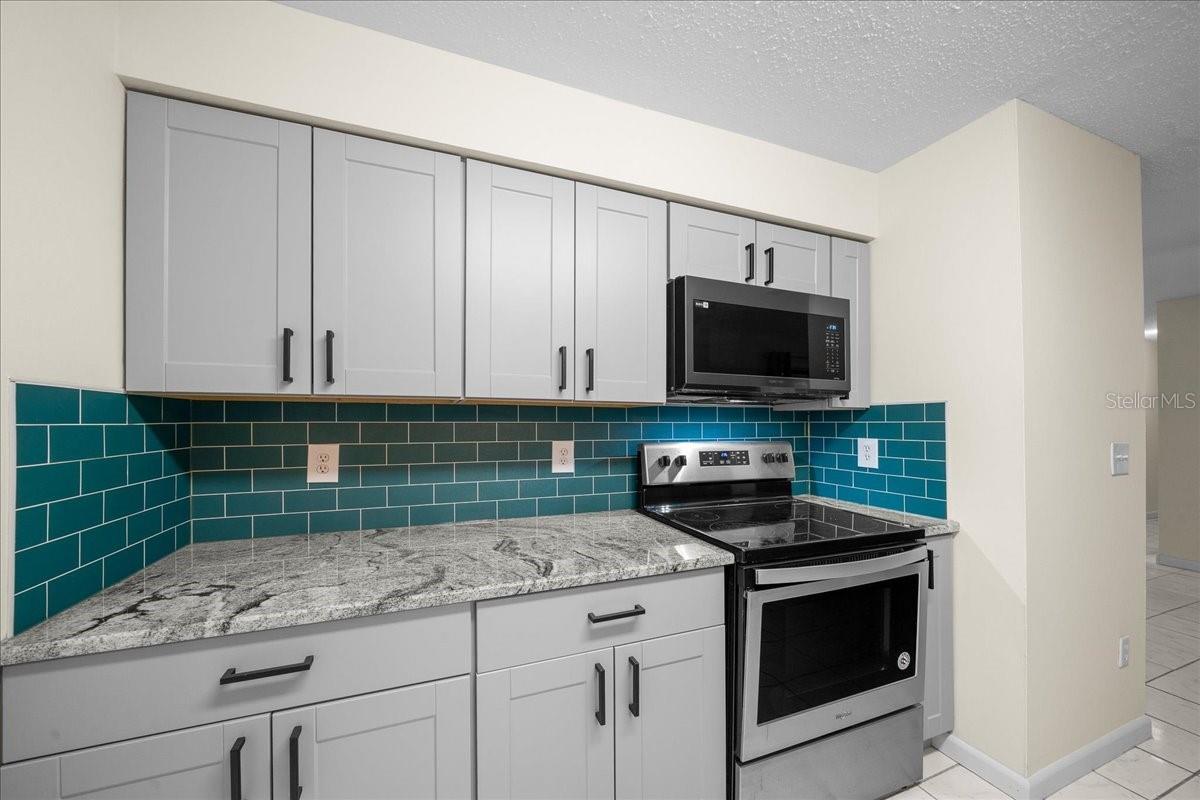 Image 11 of 46 For 3171 Shallowford Street