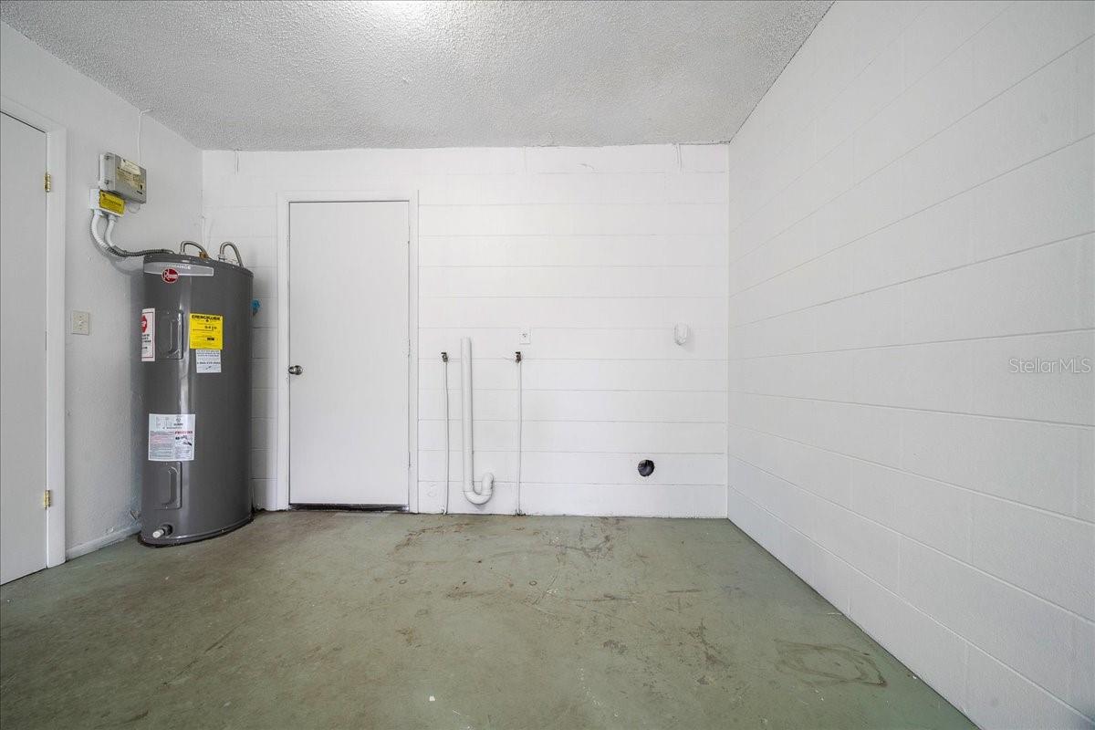 Image 15 of 46 For 3171 Shallowford Street