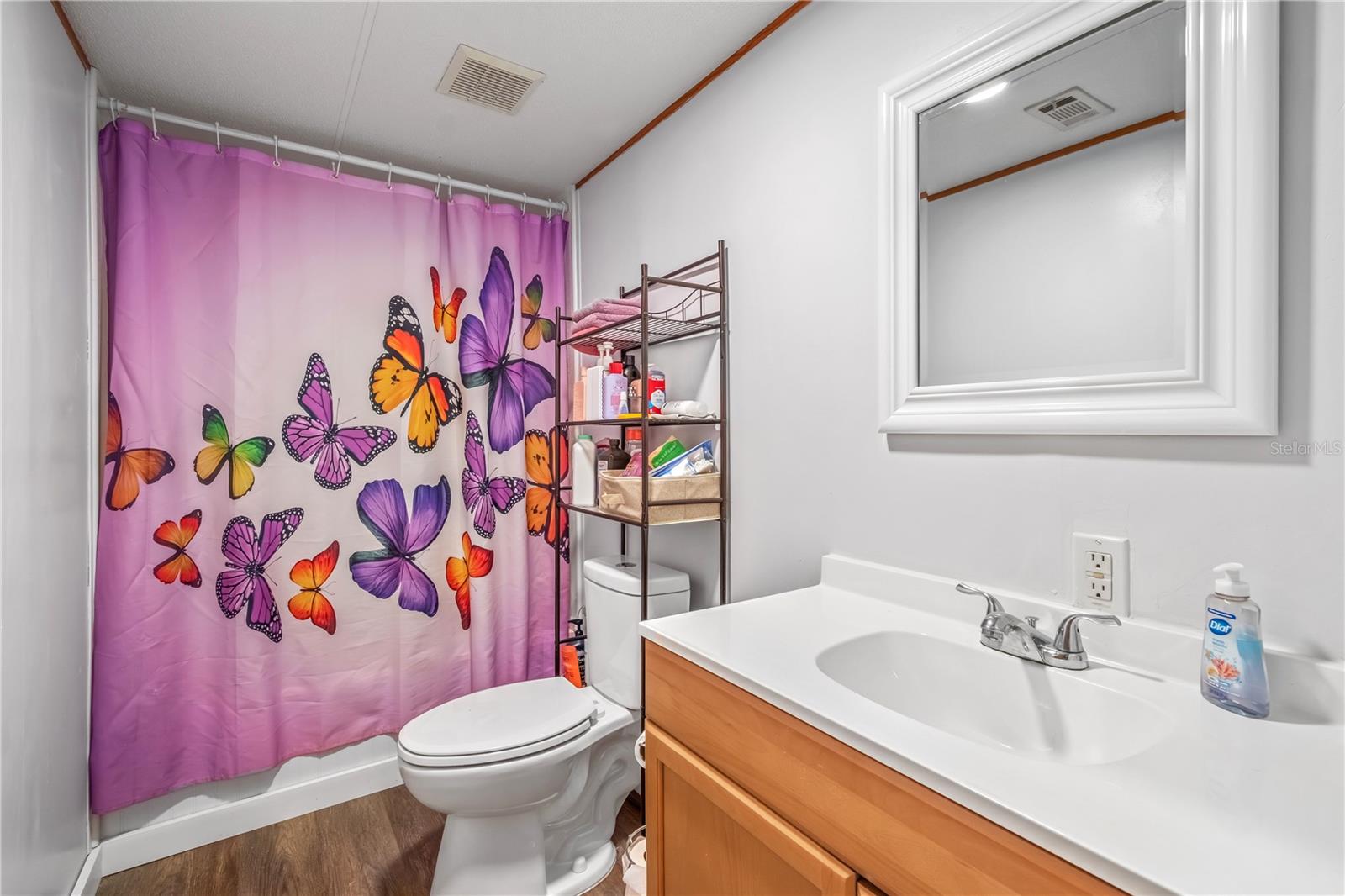 Image 28 of 36 For 6601 84 Street