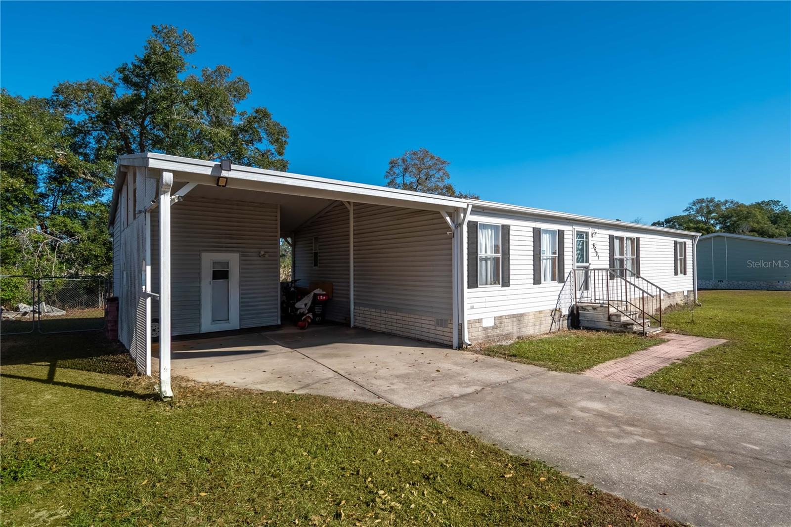 Image 4 of 36 For 6601 84 Street