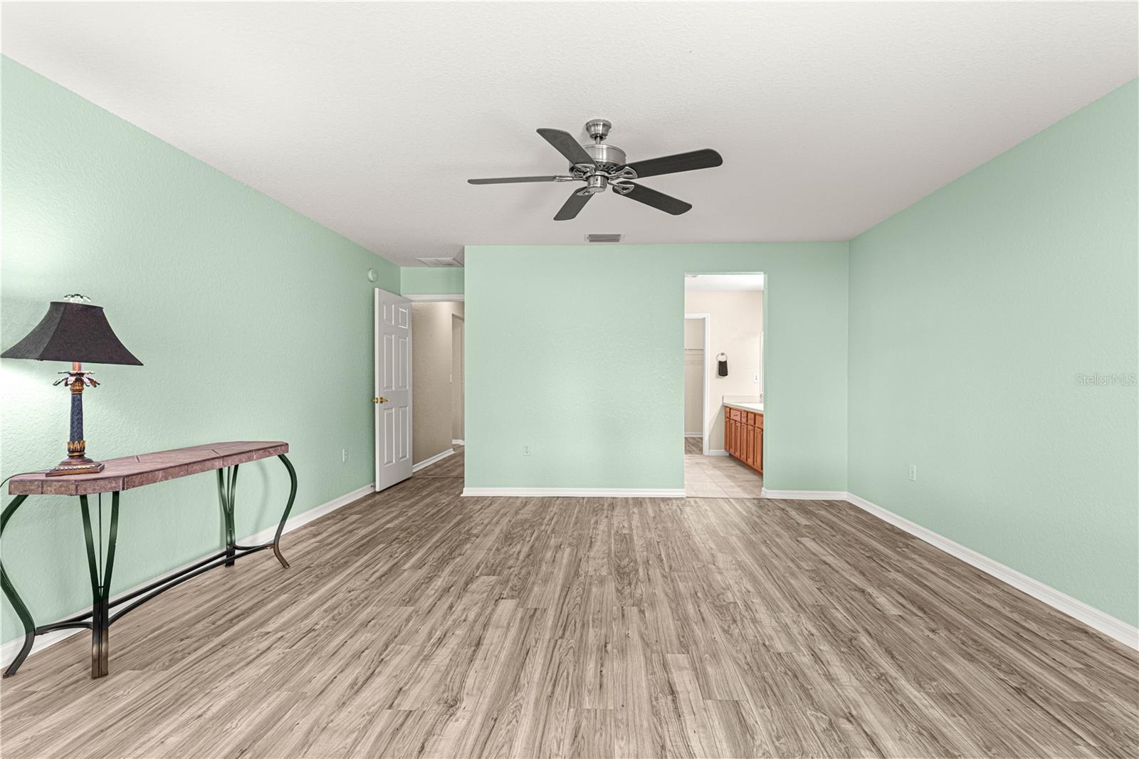 Image 20 of 56 For 13835 85th Circle