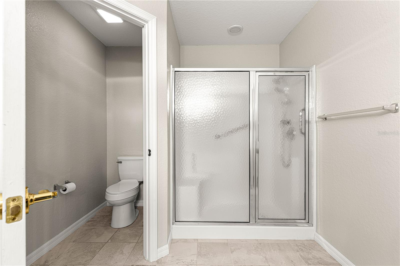 Image 25 of 56 For 13835 85th Circle