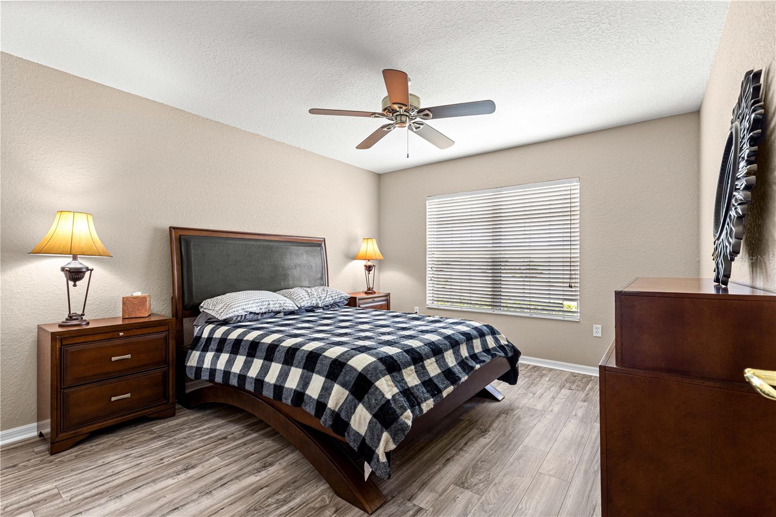 Image 31 of 56 For 13835 85th Circle