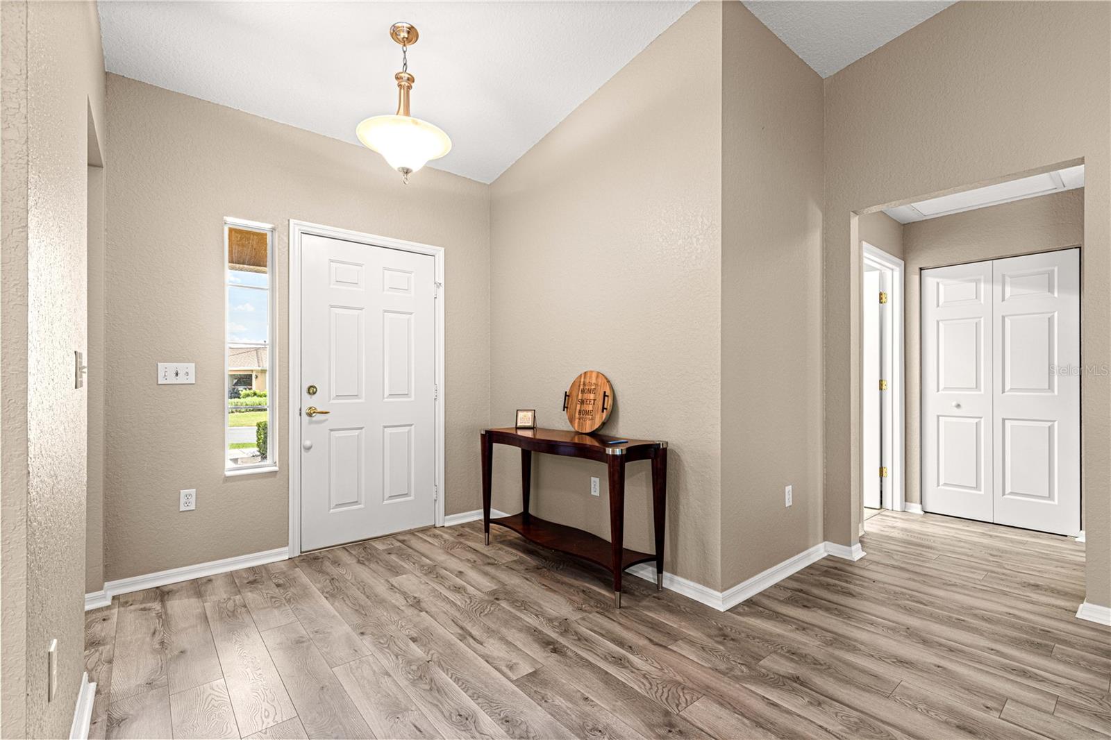 Image 4 of 56 For 13835 85th Circle