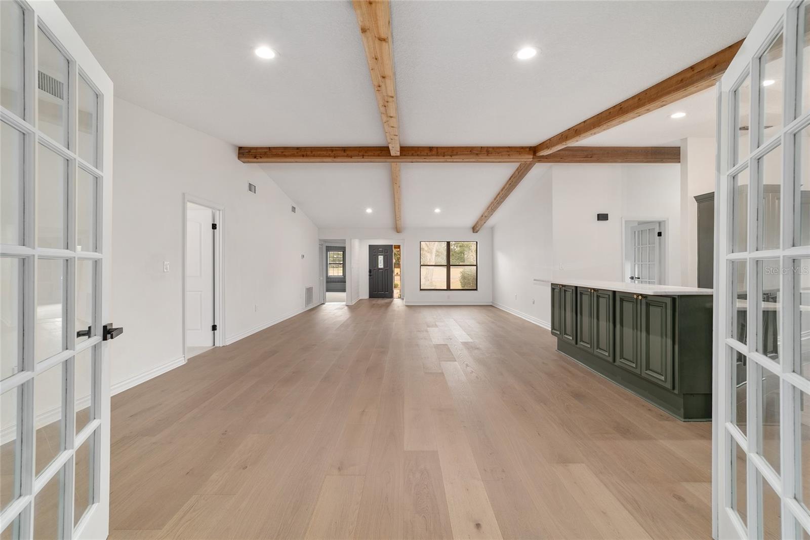 Image 17 of 94 For 10575 27th Avenue