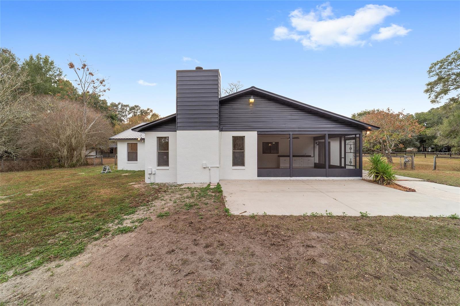 Image 45 of 94 For 10575 27th Avenue