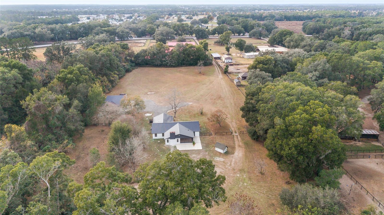 Image 62 of 94 For 10575 27th Avenue