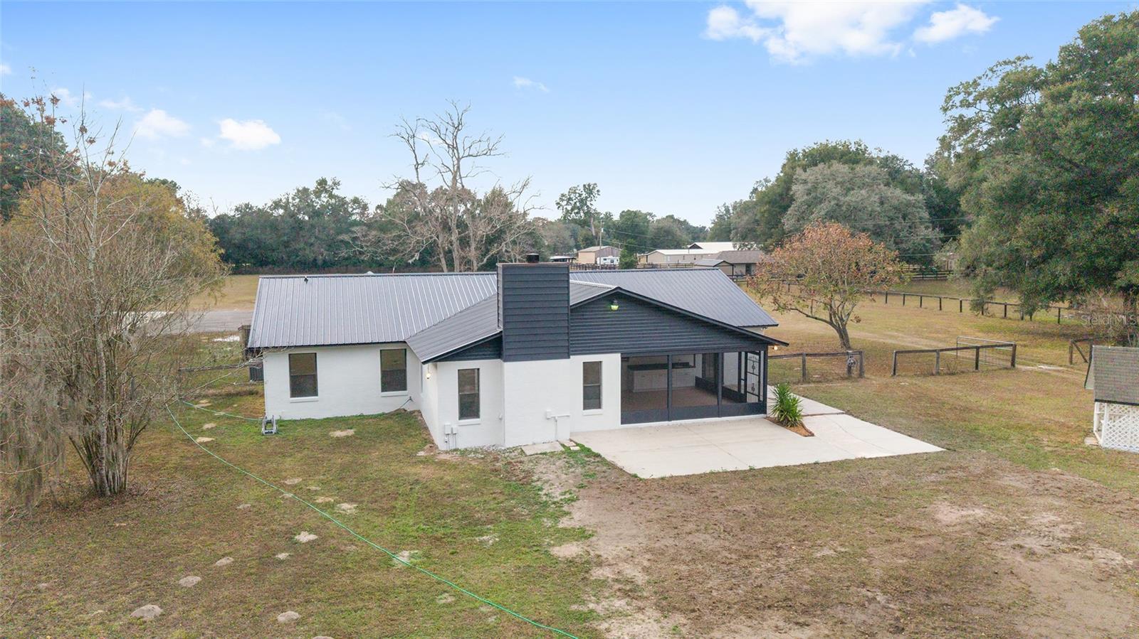 Image 69 of 94 For 10575 27th Avenue