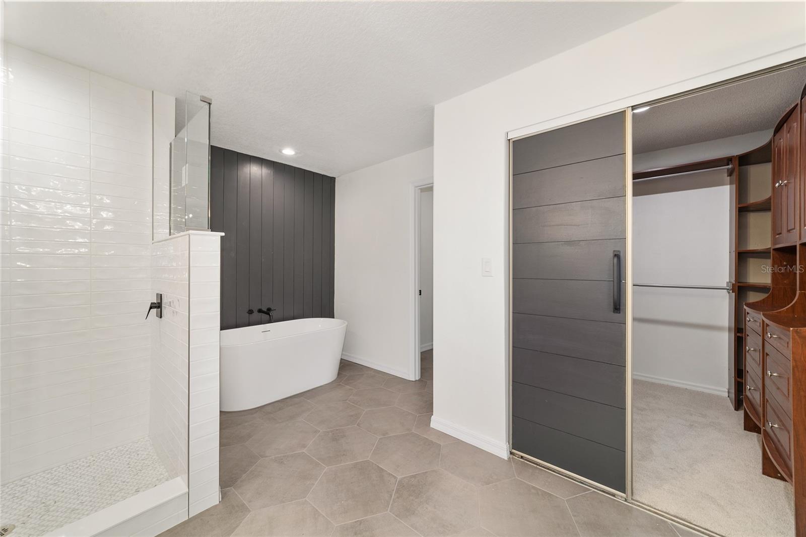 Image 77 of 94 For 10575 27th Avenue