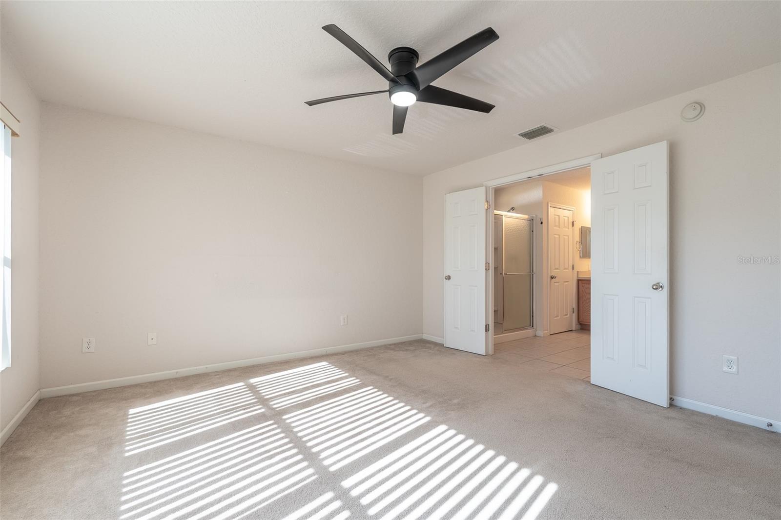 Image 26 of 61 For 5700 45 Street