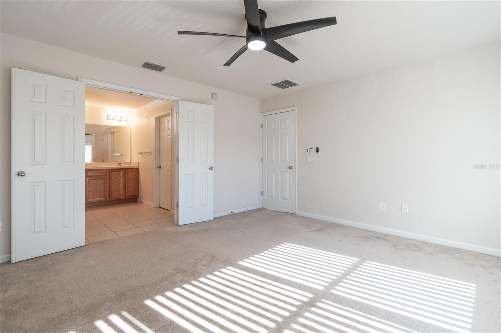 Image 28 of 61 For 5700 45 Street