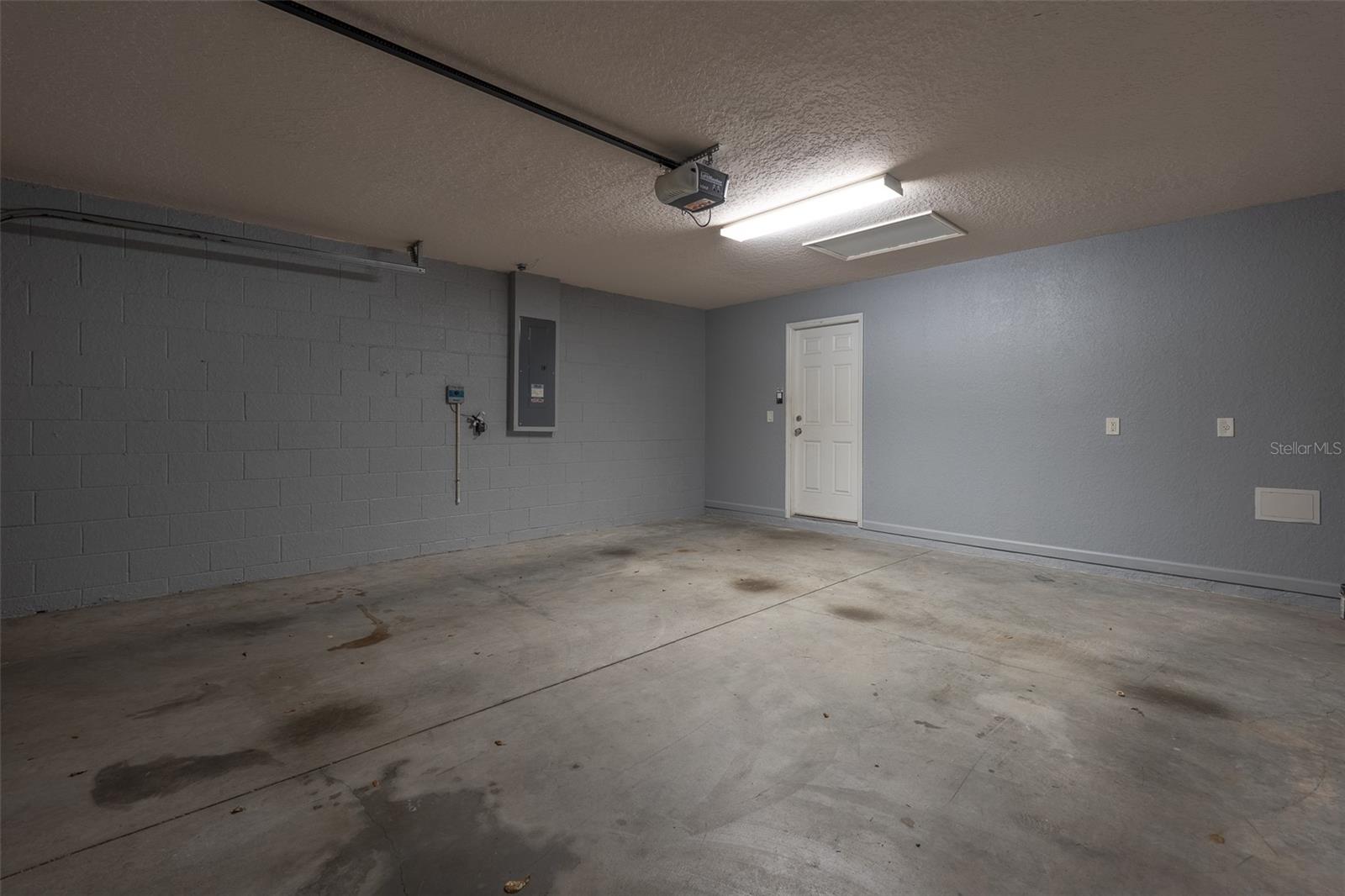 Image 46 of 61 For 5700 45 Street