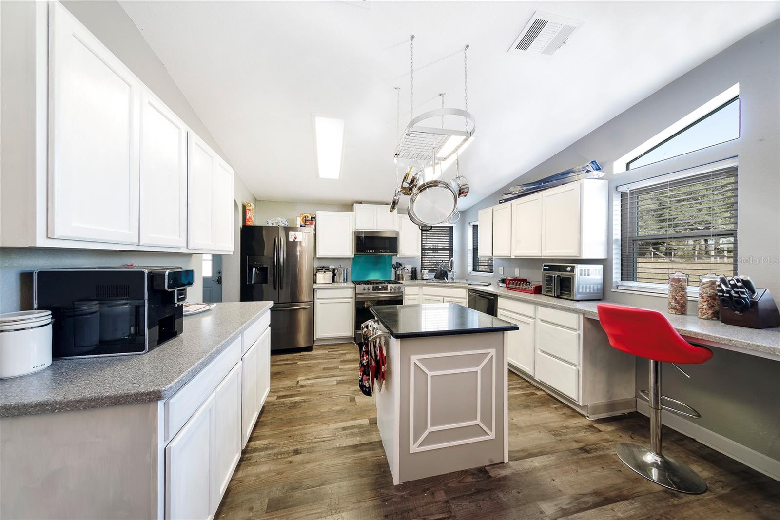 Image 11 of 42 For 5351 121st Terrace