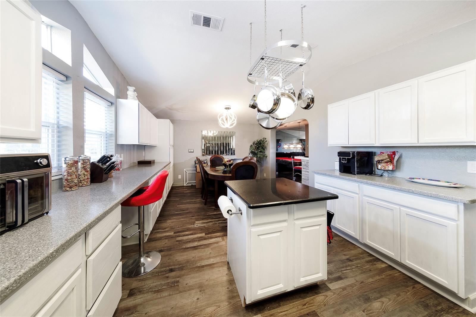 Image 12 of 42 For 5351 121st Terrace