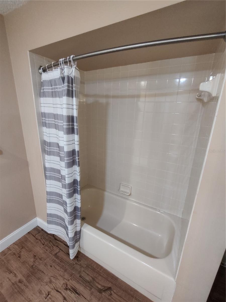 Image 23 of 36 For 8792 116th Place Road