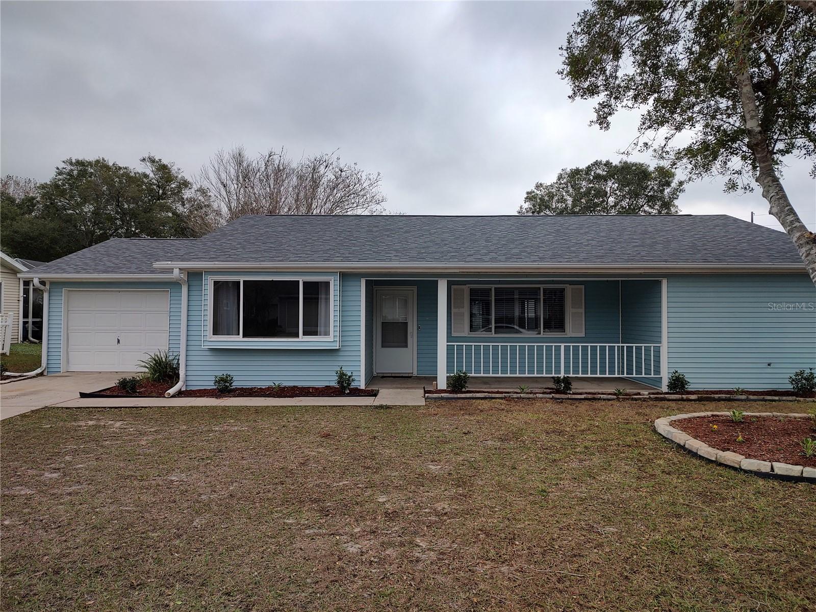 Image 4 of 36 For 8792 116th Place Road