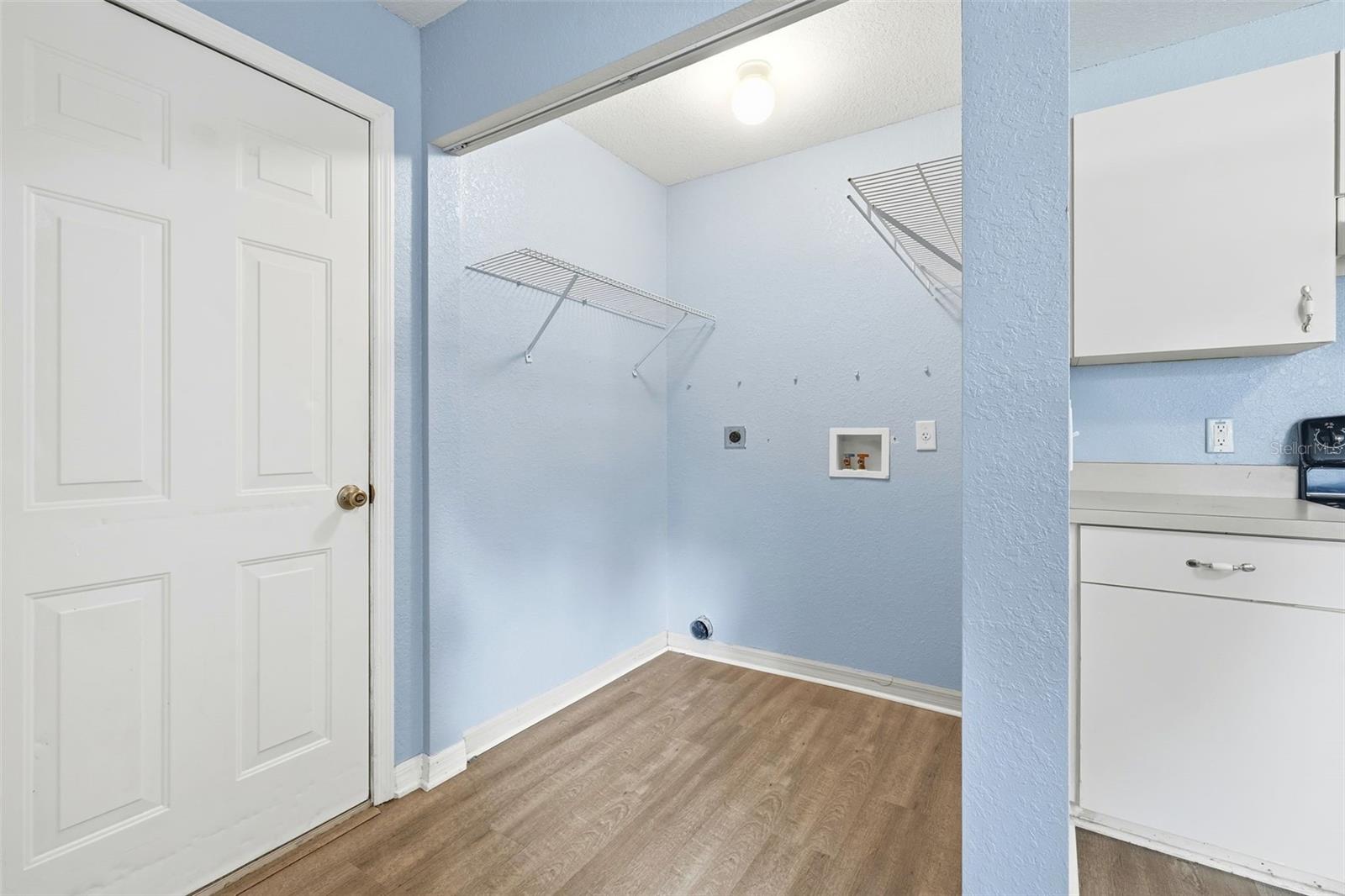 Image 22 of 35 For 14165 35th Court