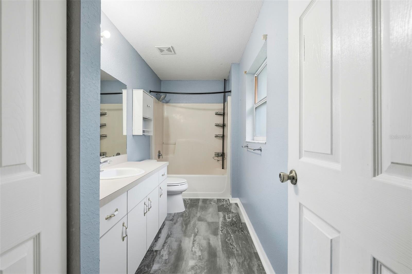 Image 31 of 35 For 14165 35th Court