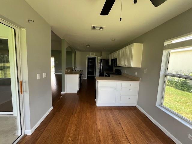 Image 8 of 17 For 15300 14th Avenue Road