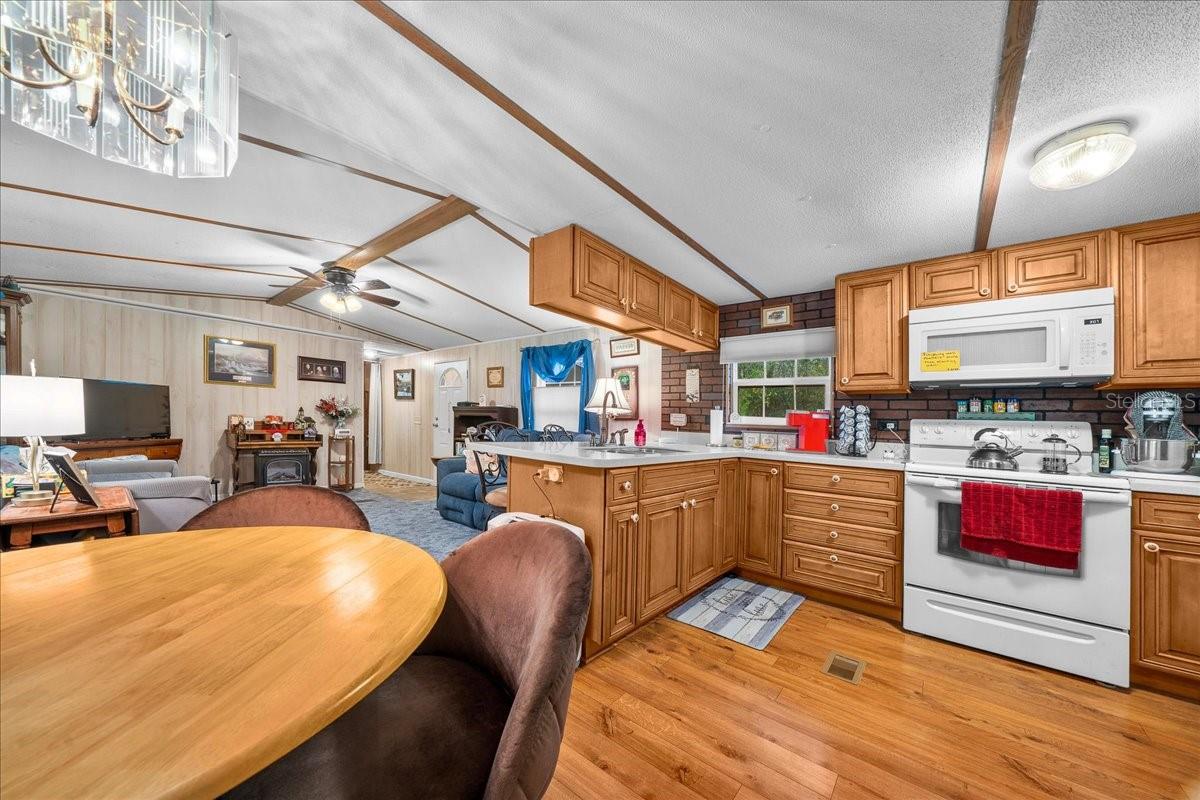 Image 10 of 52 For 20356 143rd Street