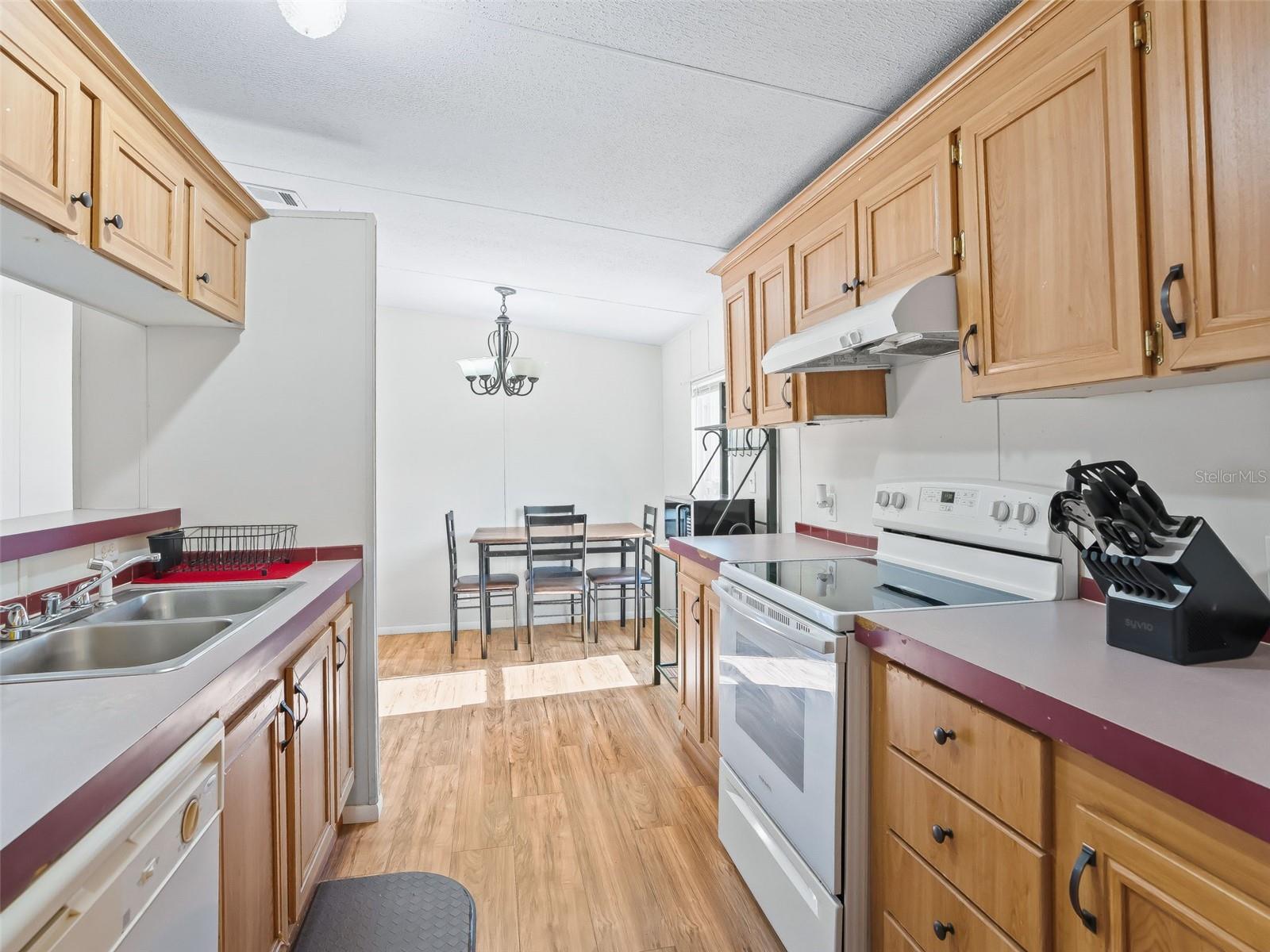 Image 10 of 41 For 16634 47th Place Road