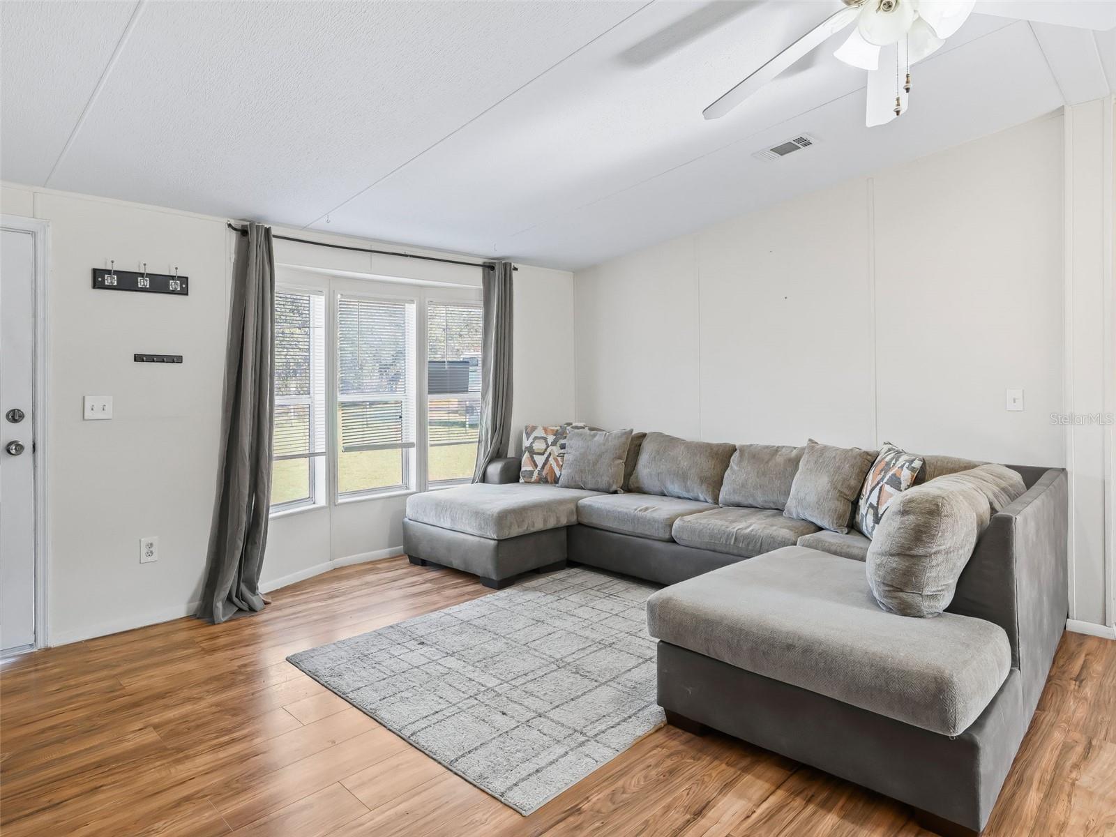 Image 6 of 41 For 16634 47th Place Road