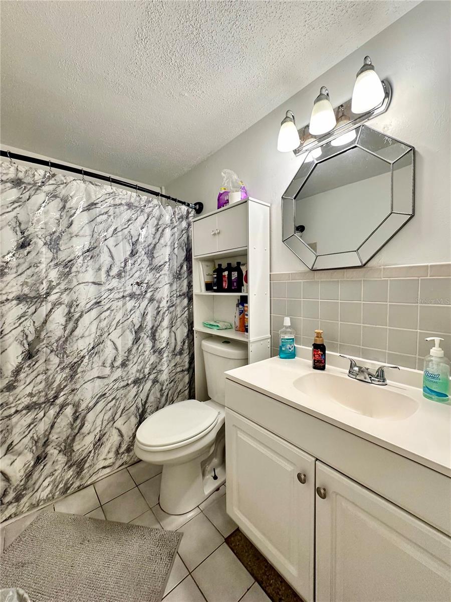 Image 10 of 13 For 10273 109th Avenue