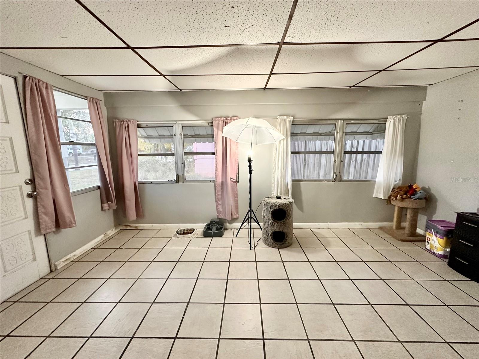 Image 12 of 13 For 10273 109th Avenue