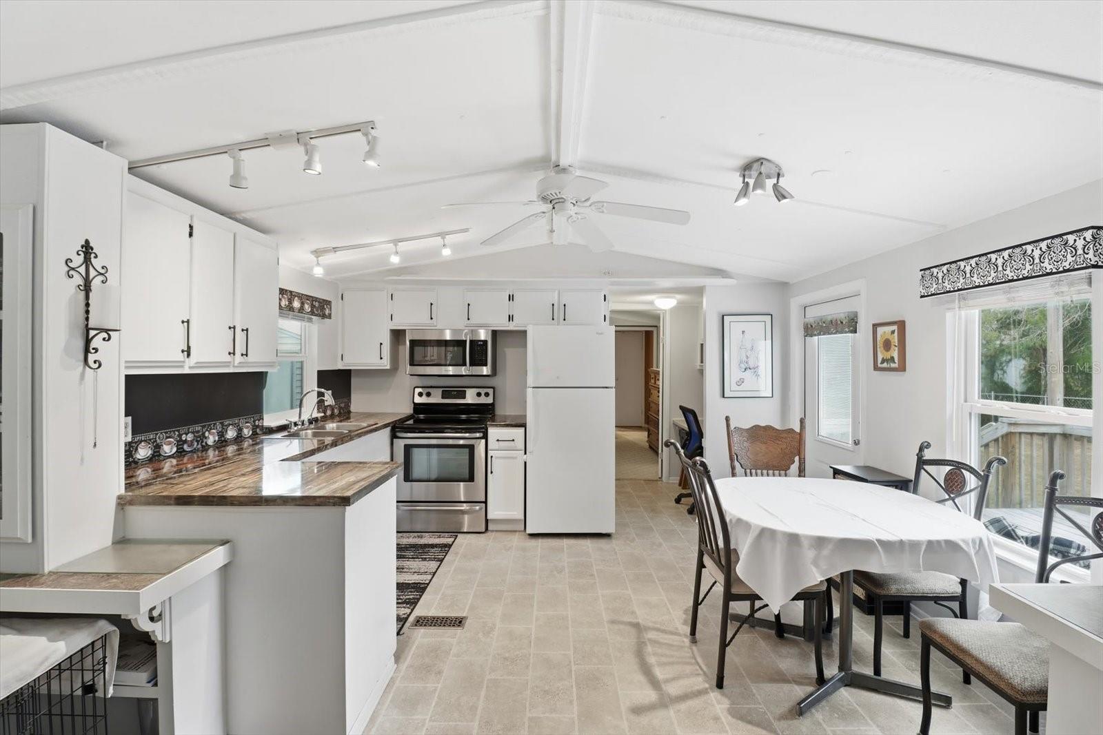 Image 6 of 38 For 3706 Bow Court